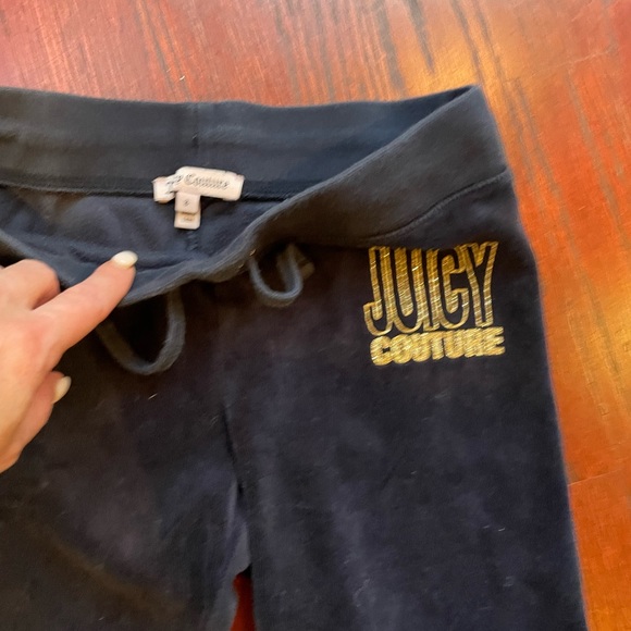 Juicy Couture Velour navy girl’s pants 8Y - Picture 2 of 5